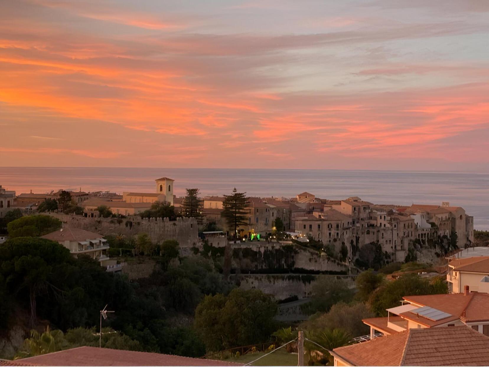 Serenita Tropea Eksteriør bilde